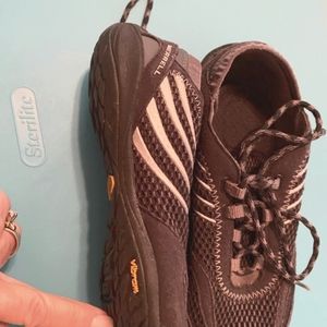 Merrill womens shoes